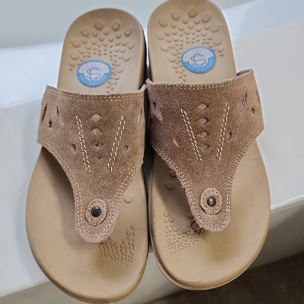 Sole Comfort Tan Suede Sandals